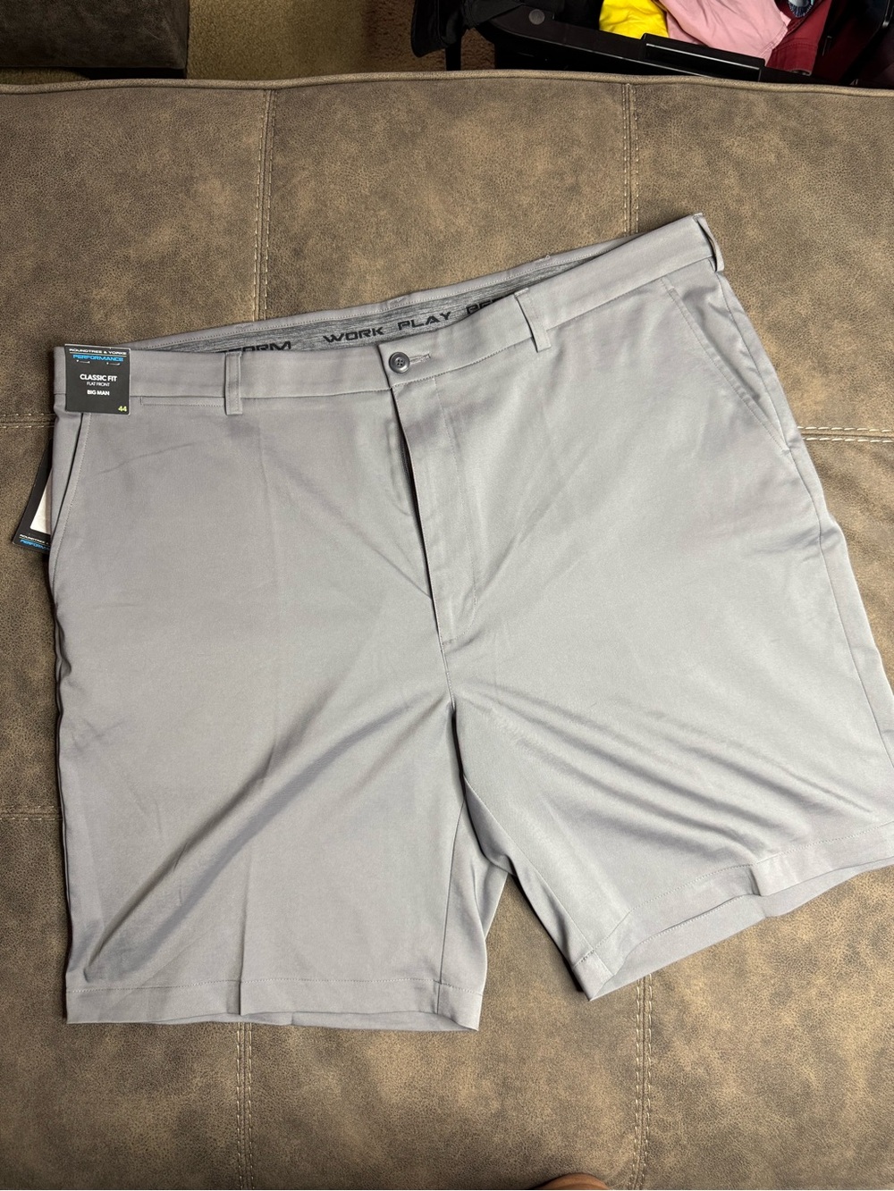 Roundtree & Yorke Light Gray Performance Flat-Front Shorts